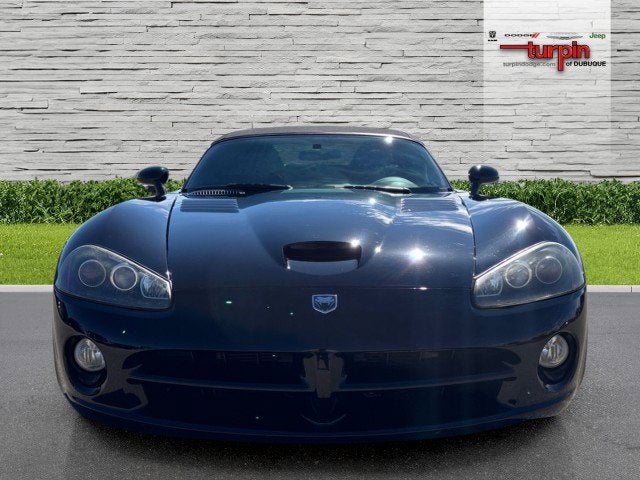 2004 Dodge Viper SRT10