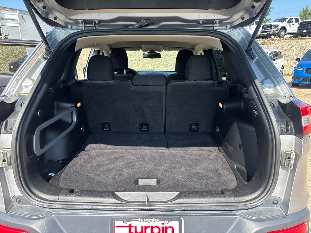 2016 Jeep Cherokee Sport