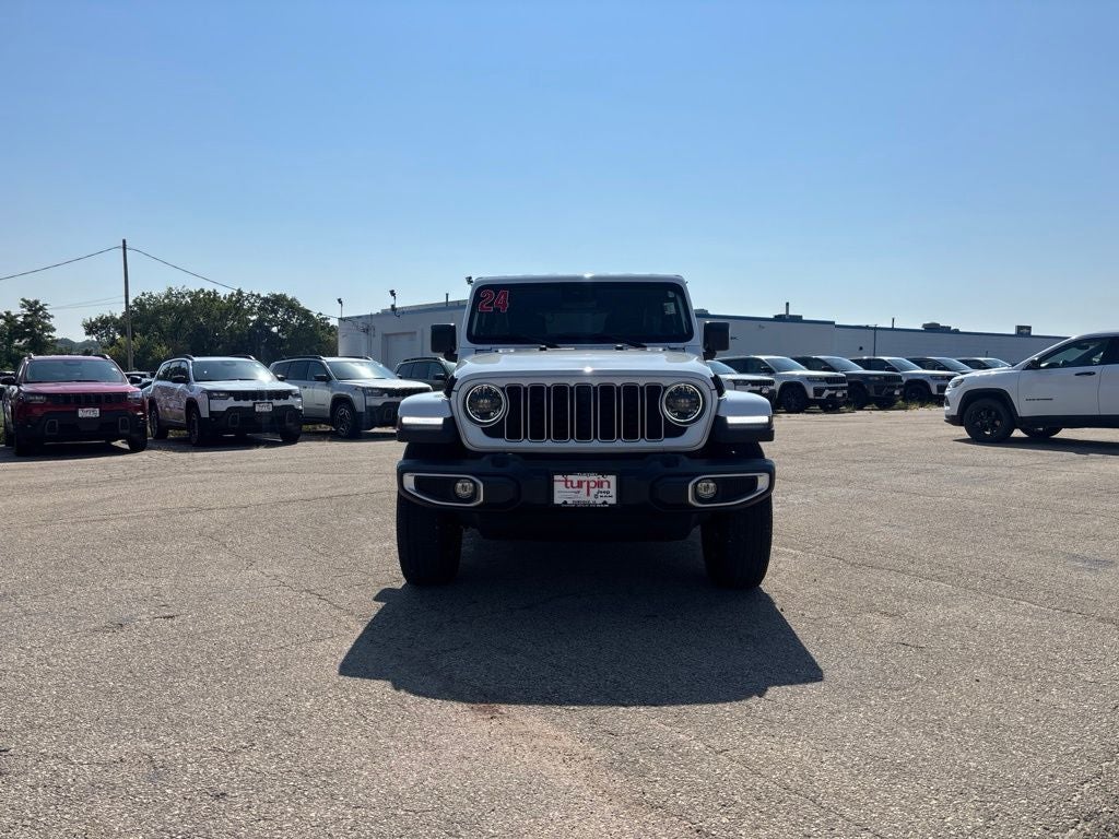 2024 Jeep Wrangler Sahara