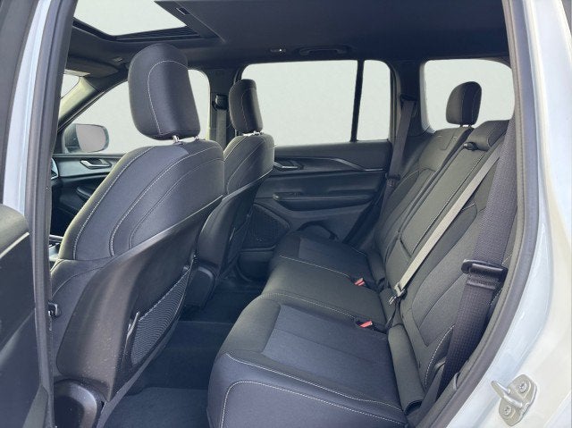 2024 Jeep Grand Cherokee Laredo X