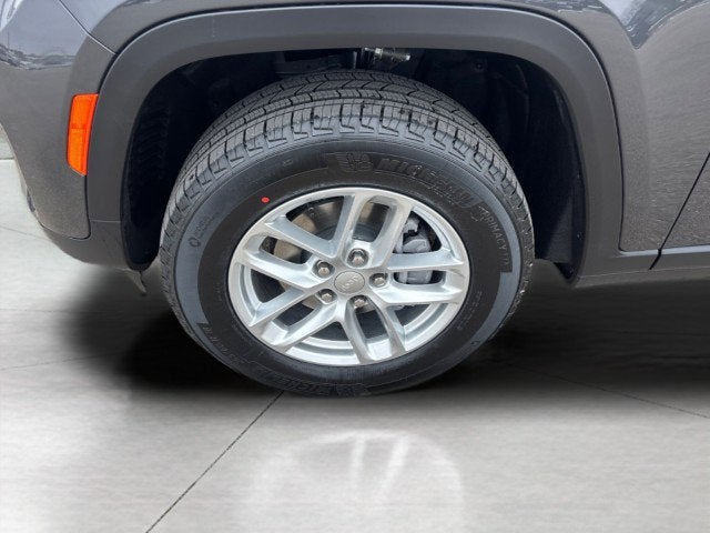 2026 Jeep Grand Cherokee Laredo X