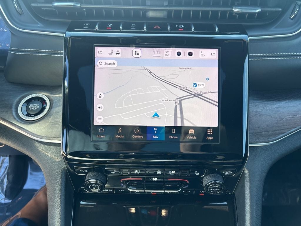 2022 Jeep Grand Cherokee Overland