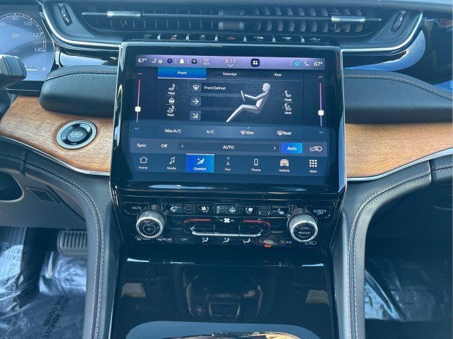 2023 Jeep Grand Cherokee Summit Reserve