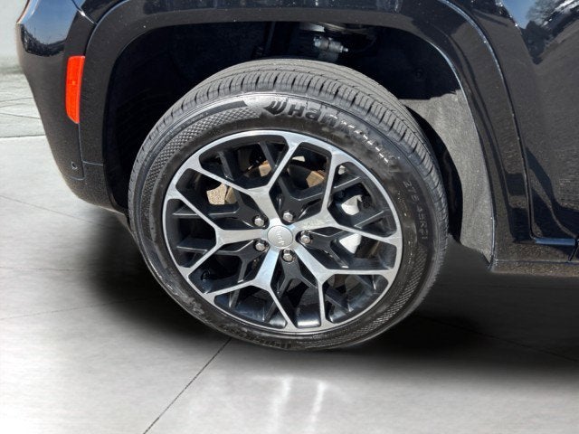 2023 Jeep Grand Cherokee Summit Reserve