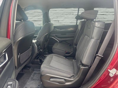 2022 Jeep Grand Cherokee L Laredo