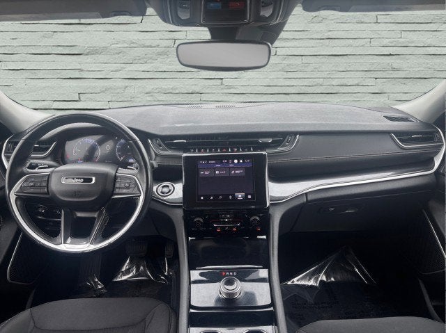 2022 Jeep Grand Cherokee L Laredo