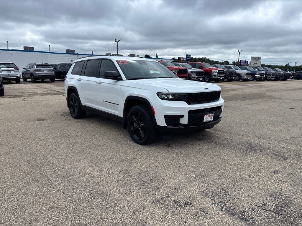 2023 Jeep Grand Cherokee L Altitude