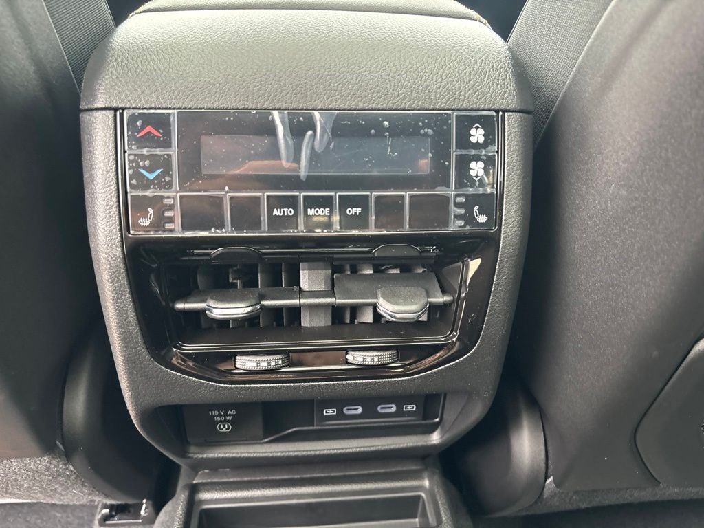 2026 Jeep Grand Cherokee L GRAND CHEROKEE L 85TH ANNIVERSARY EDITION 4X4