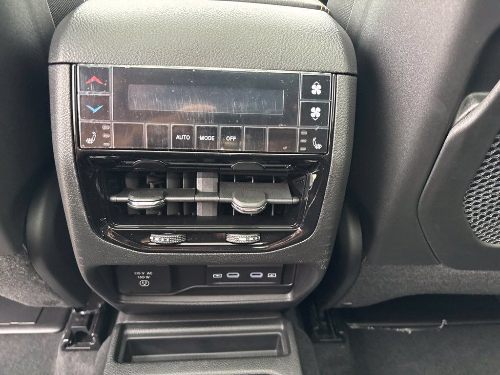 2026 Jeep Grand Cherokee L 85th Anniversary Edition