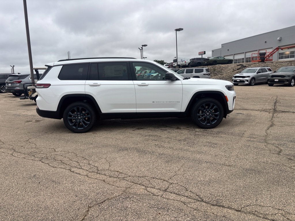 2026 Jeep Grand Cherokee L 85th Anniversary Edition