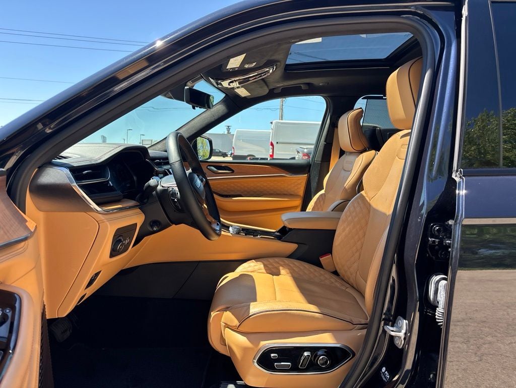 2024 Jeep Grand Cherokee L Summit