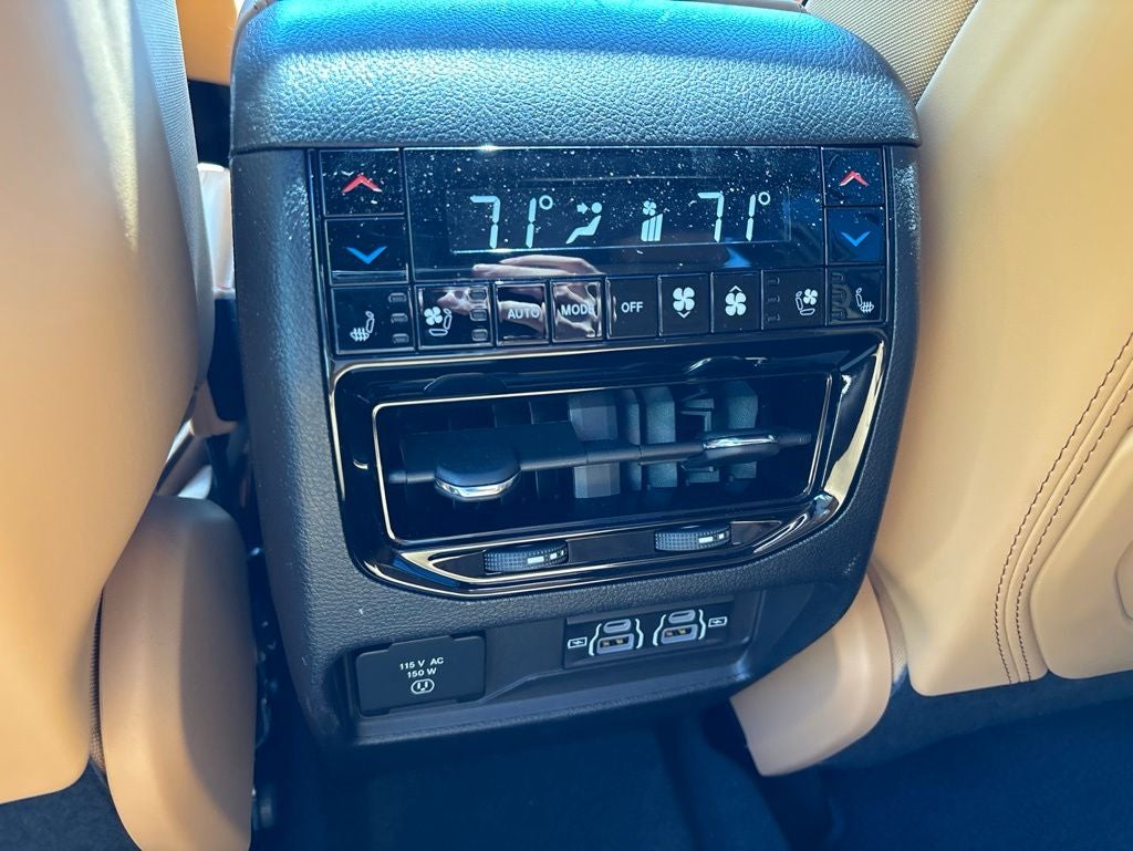 2024 Jeep Grand Cherokee L Summit