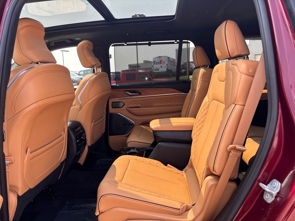 2025 Jeep Grand Cherokee L Summit