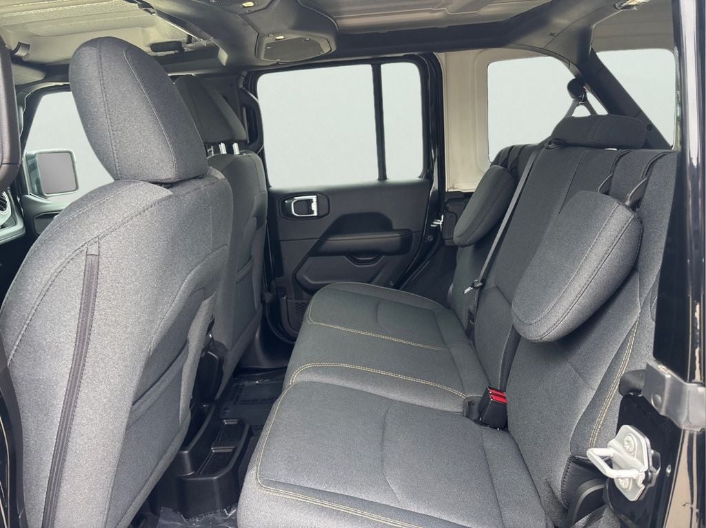 2025 Jeep Wrangler Sahara 4xe