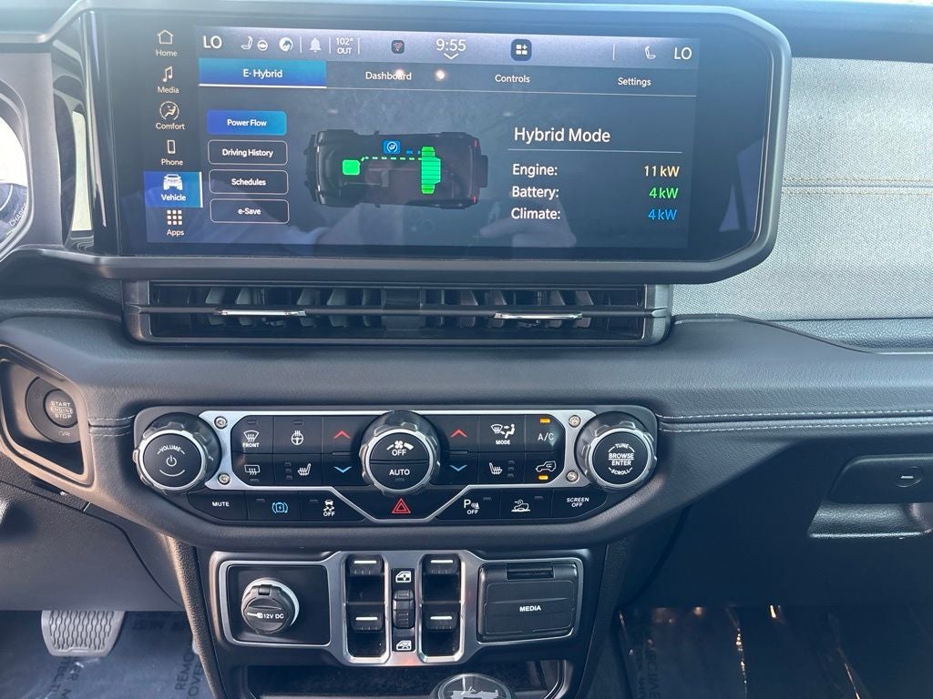 2025 Jeep Wrangler Sahara 4xe