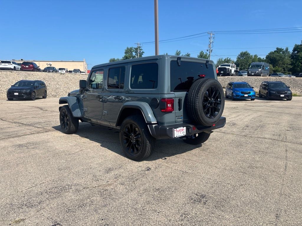2025 Jeep Wrangler Sahara 4xe