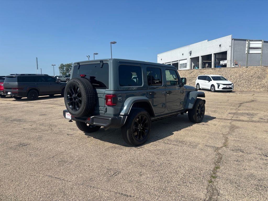 2025 Jeep Wrangler Sahara 4xe