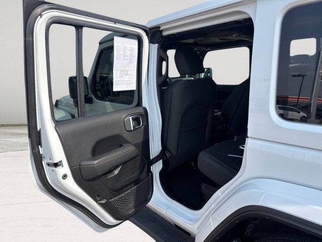 2025 Jeep Wrangler 4xe Sahara