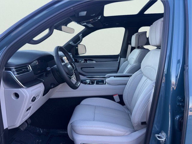 2026 Jeep Grand Wagoneer L Summit Obsidian