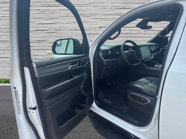 2024 Jeep Wagoneer Series II Carbide