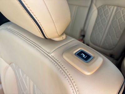 2022 Jeep Grand Wagoneer Series III