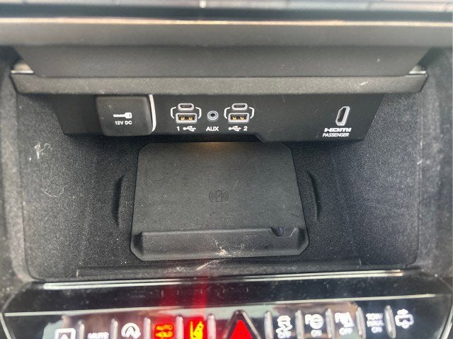 2022 Jeep Grand Wagoneer Series III