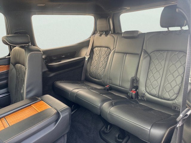 2022 Jeep Grand Wagoneer Series III