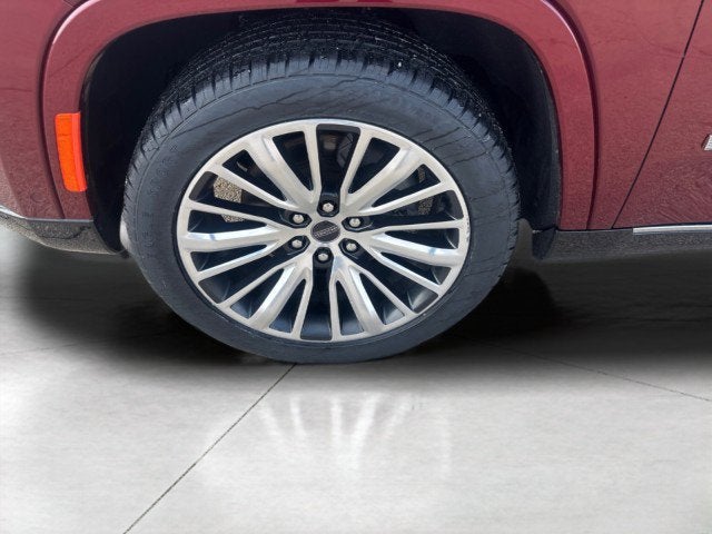 2022 Jeep Grand Wagoneer Series III