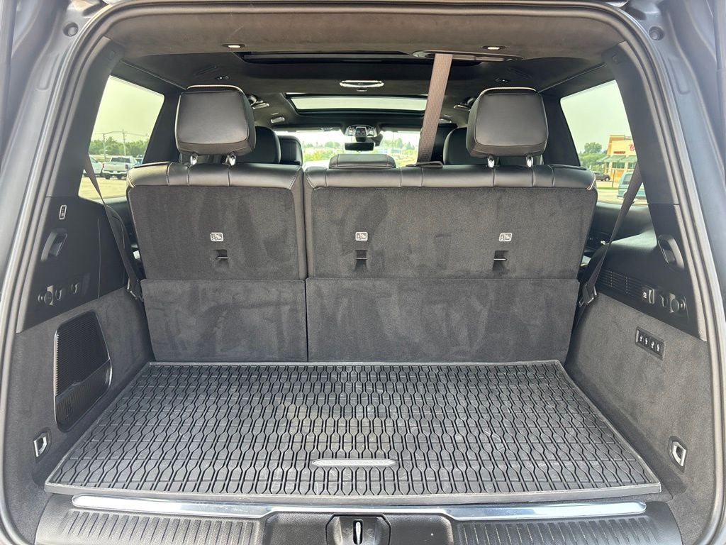 2025 Jeep Grand Wagoneer Series III