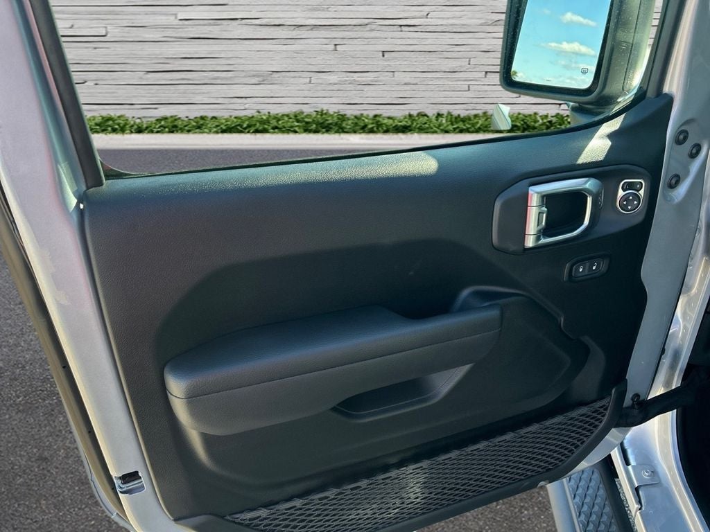 2023 Jeep Gladiator Sport S