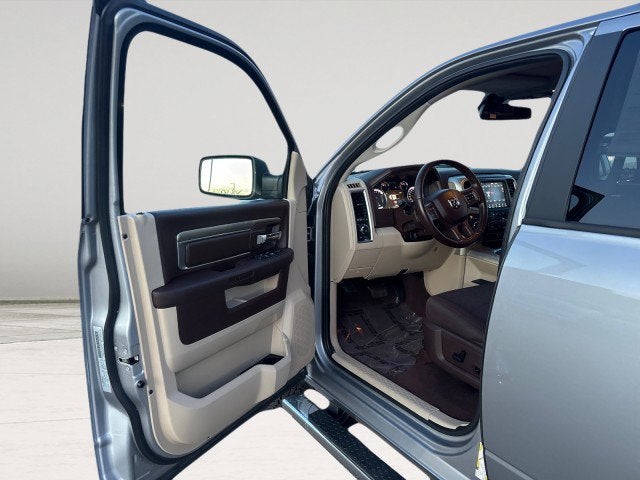 2019 RAM 1500 Classic SLT