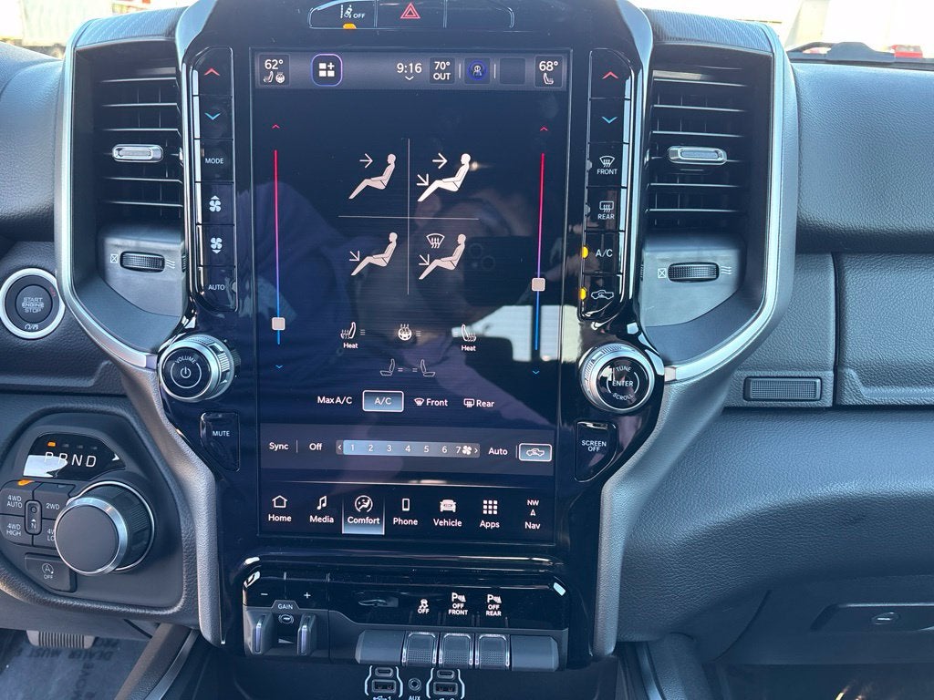 2027 RAM 1500 Big Horn/Lone Star