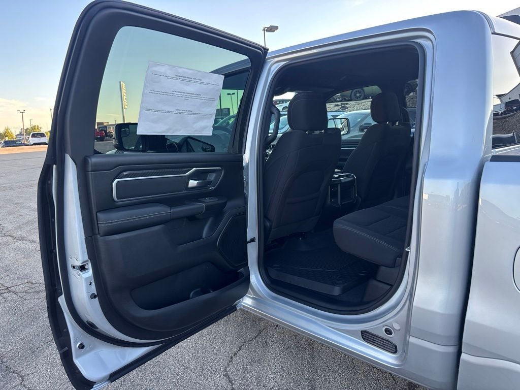 2027 RAM 1500 Big Horn/Lone Star