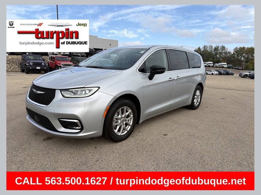 2024 Chrysler Pacifica