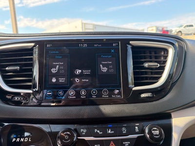 2020 Chrysler Pacifica Touring L