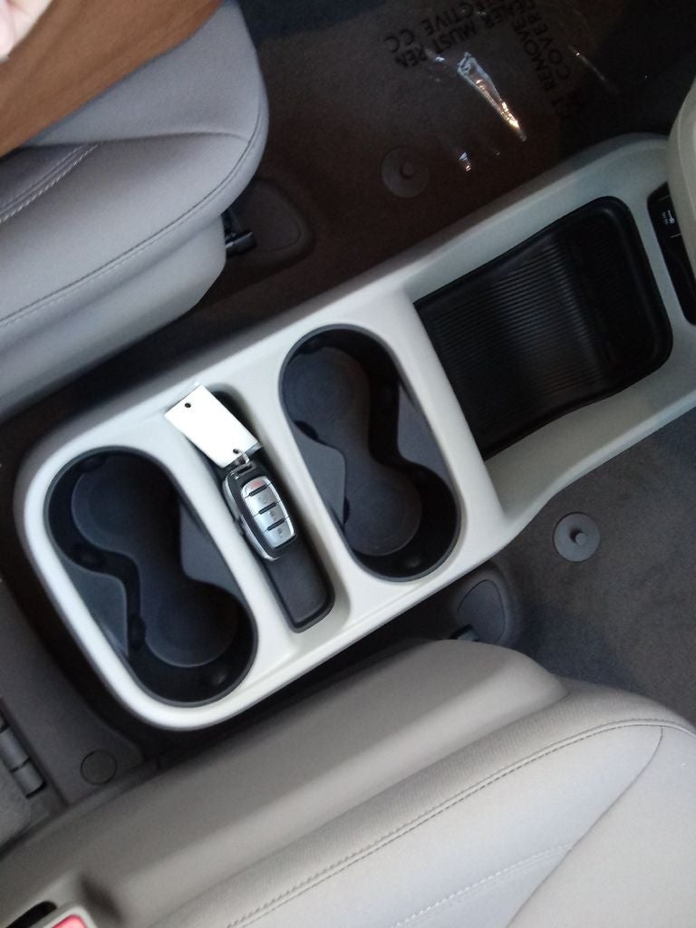 2020 Chrysler Voyager LX