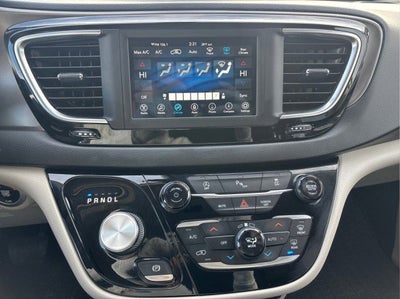 2020 Chrysler Pacifica Touring