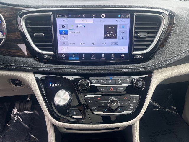 2024 Chrysler Pacifica Limited