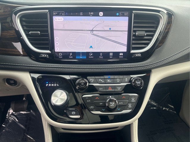 2024 Chrysler Pacifica Limited