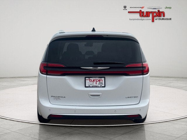 2024 Chrysler Pacifica Limited