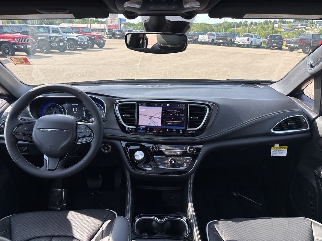 2027 Chrysler Pacifica Limited