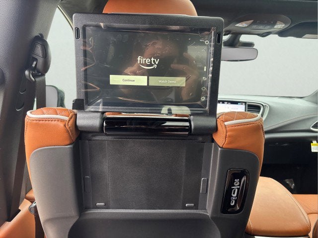 2026 Chrysler Pacifica Pinnacle