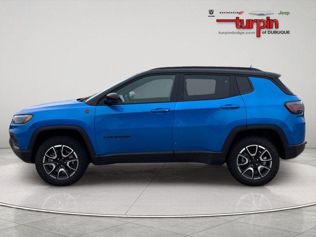 2025 Jeep Compass Trailhawk