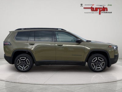 2026 Jeep Cherokee Laredo