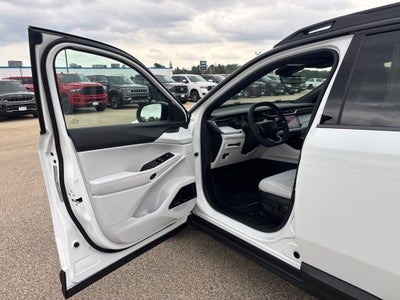 2026 Jeep Cherokee Overland