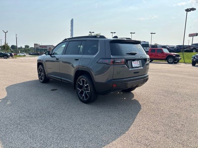 2026 Jeep Cherokee Overland