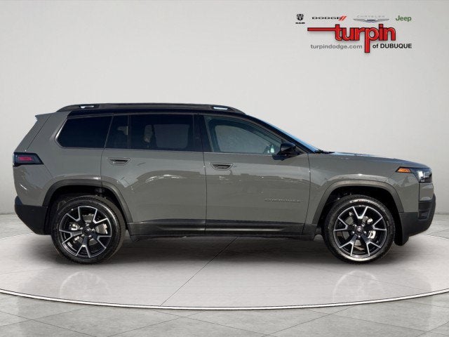 2026 Jeep Cherokee Overland