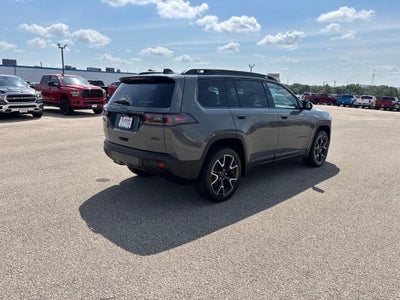 2026 Jeep Cherokee Overland