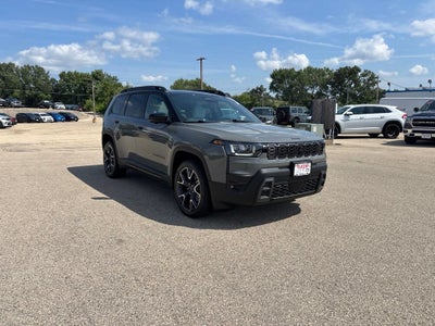 2026 Jeep Cherokee Overland