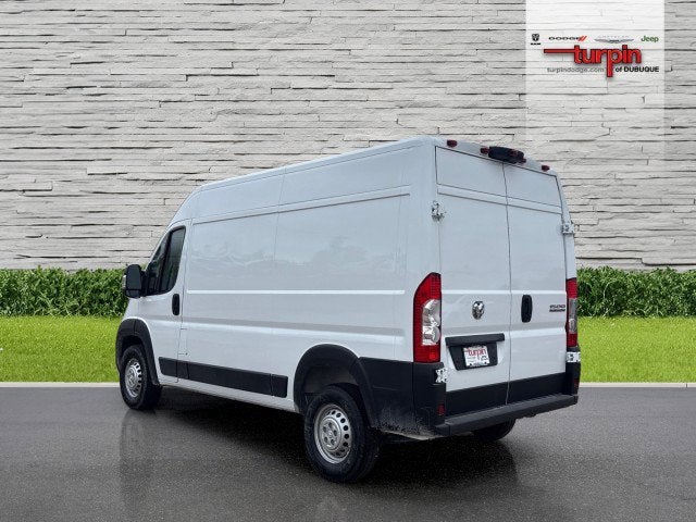 2026 RAM ProMaster Cargo Van Tradesman